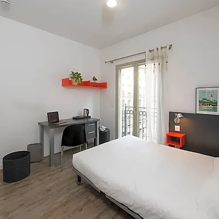 Resilodge 2 Aparthotel 3*