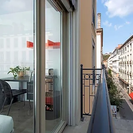Resilodge 2 Aparthotel Lyon
